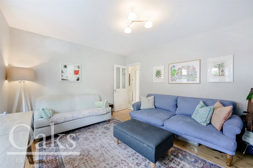 Property photo 3 of 13 Picture No. 04