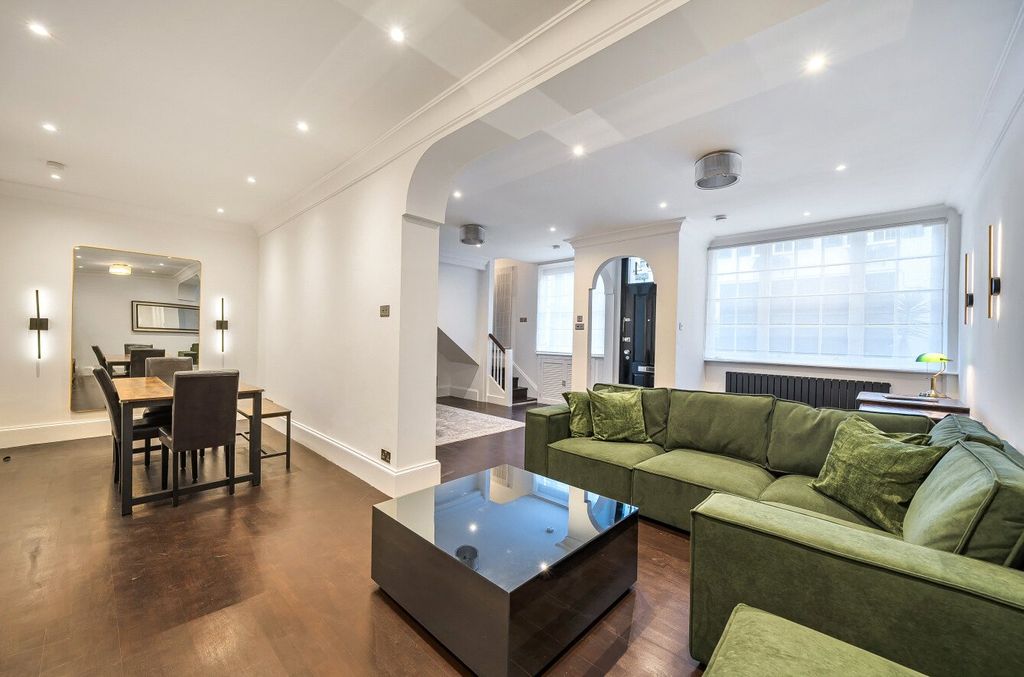 Property photo 3 of 12 Picture No. 05