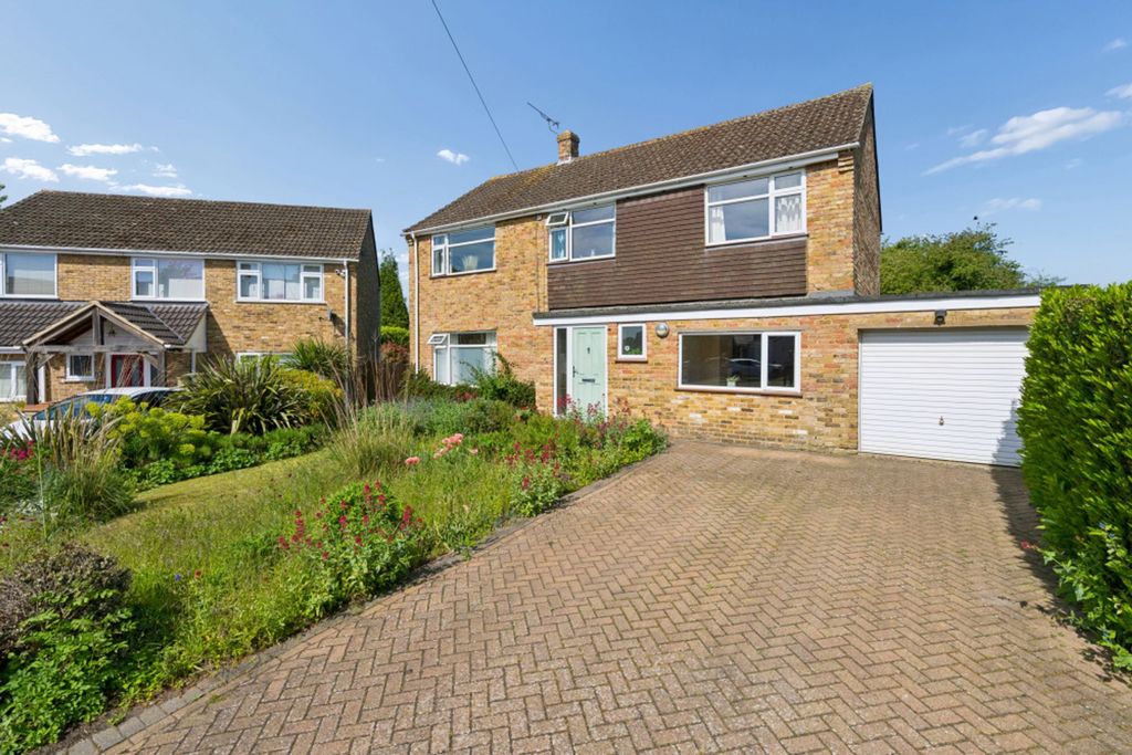 Property photo 1 of 36