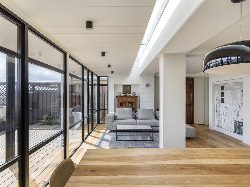 Property photo 1 of 22 Image