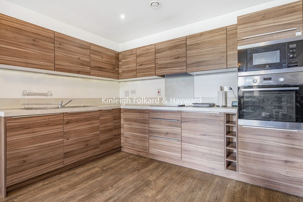 Property photo 3 of 13 Picture No. 22