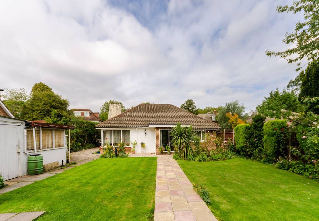 Property photo 2 of 16