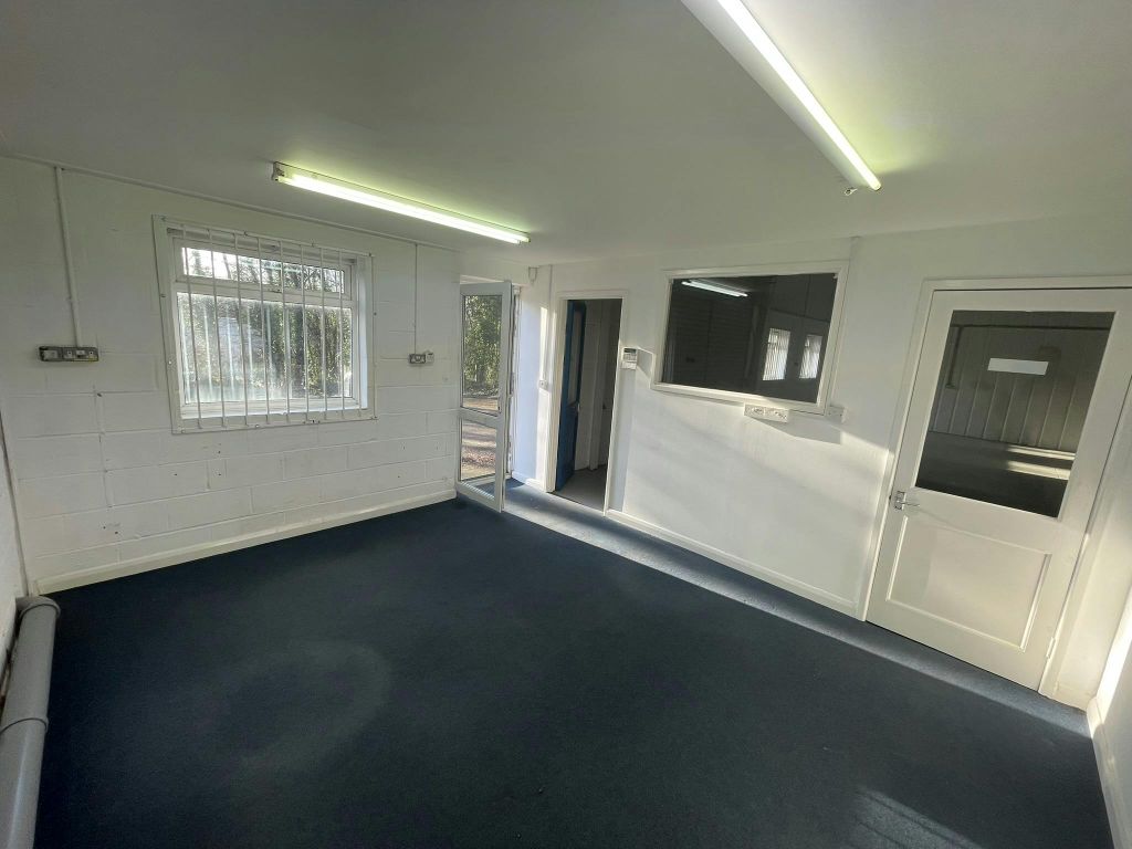 Property photo 3 of 6 Img_3852.Jpeg