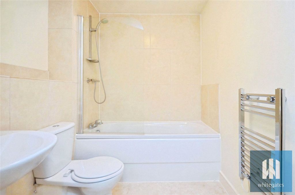 Property photo 3 of 10 Picture No. 13