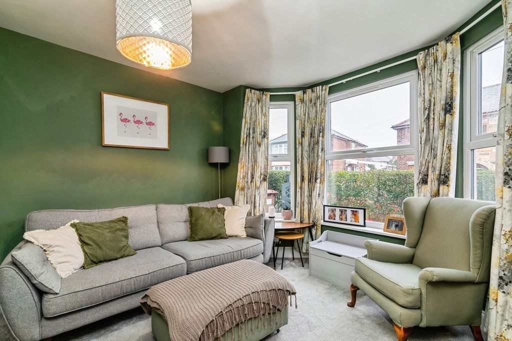 Property photo 2 of 17 Pbox-Img.Jpg