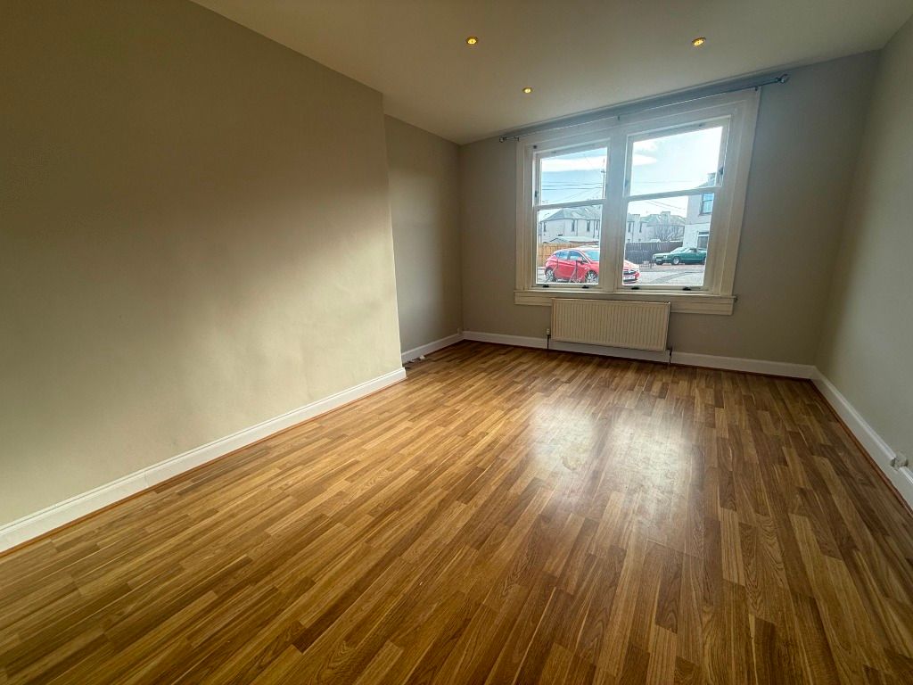 Property photo 2 of 12 Photo 2