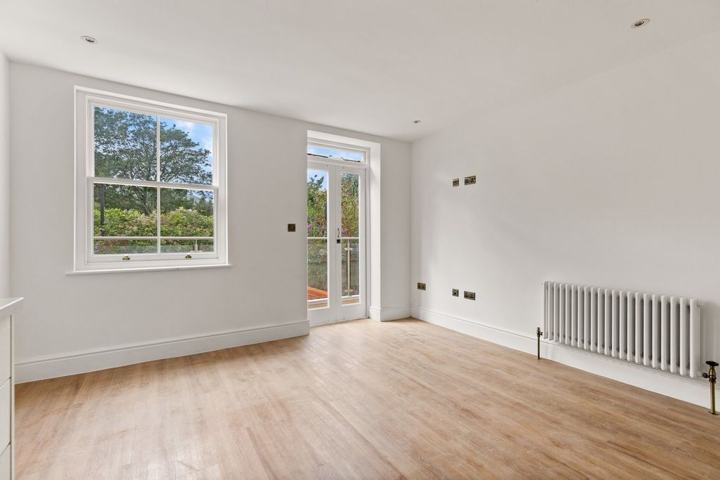Additional image 19 of 10 bed block of flats for saleThe Bayle, Folkestone CT20
