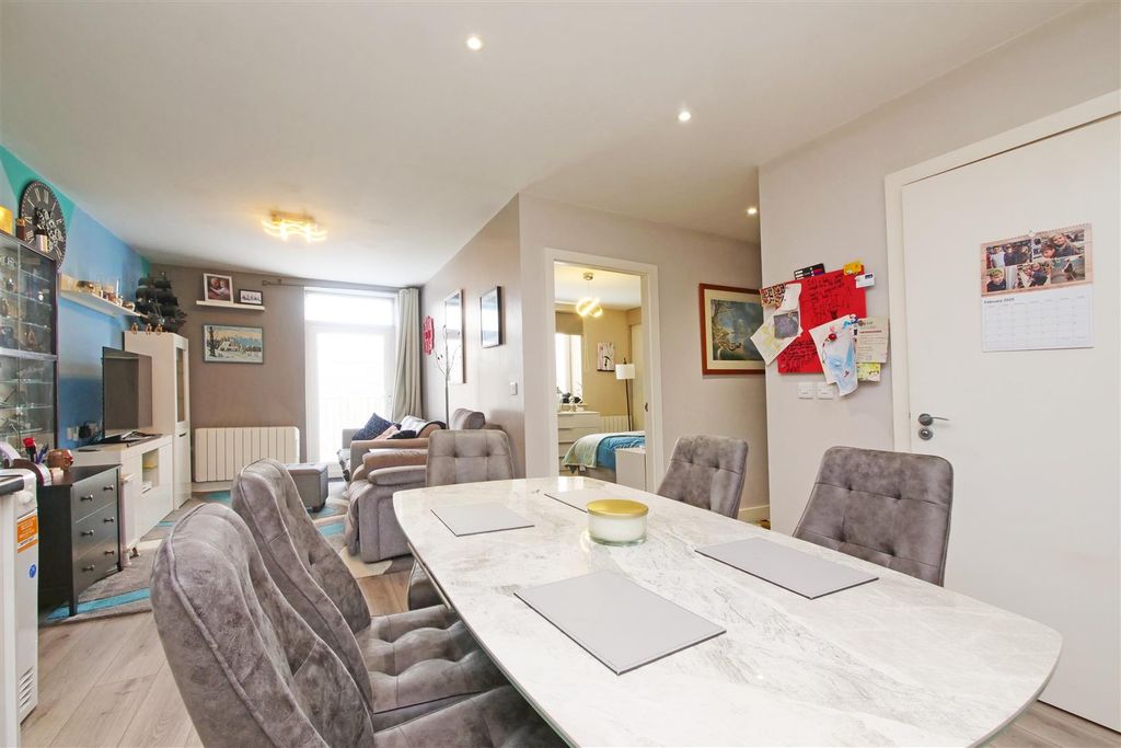 Property photo 2 of 10 Pnmb1315.Jpg