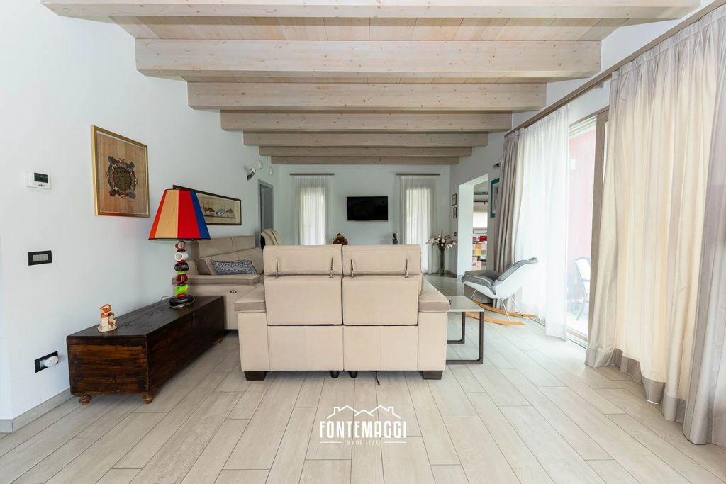 Property photo 3 of 30 <Alttext/>