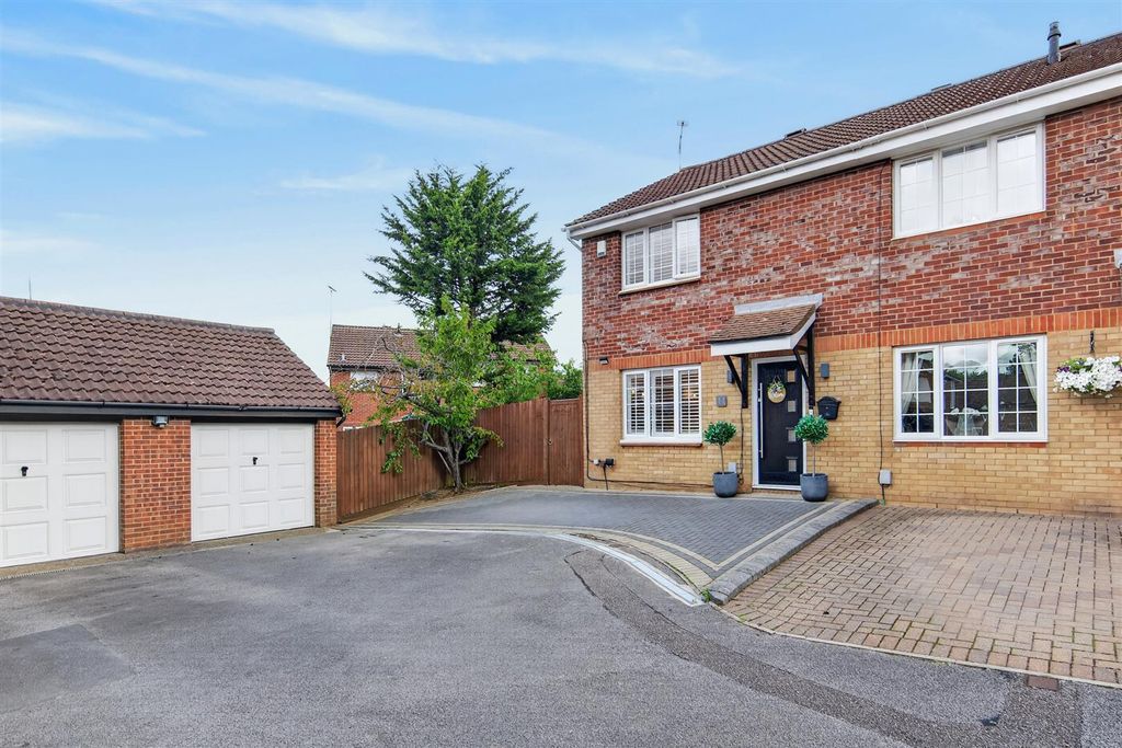 Property photo 1 of 22 11Coverdaleweb03.Jpg