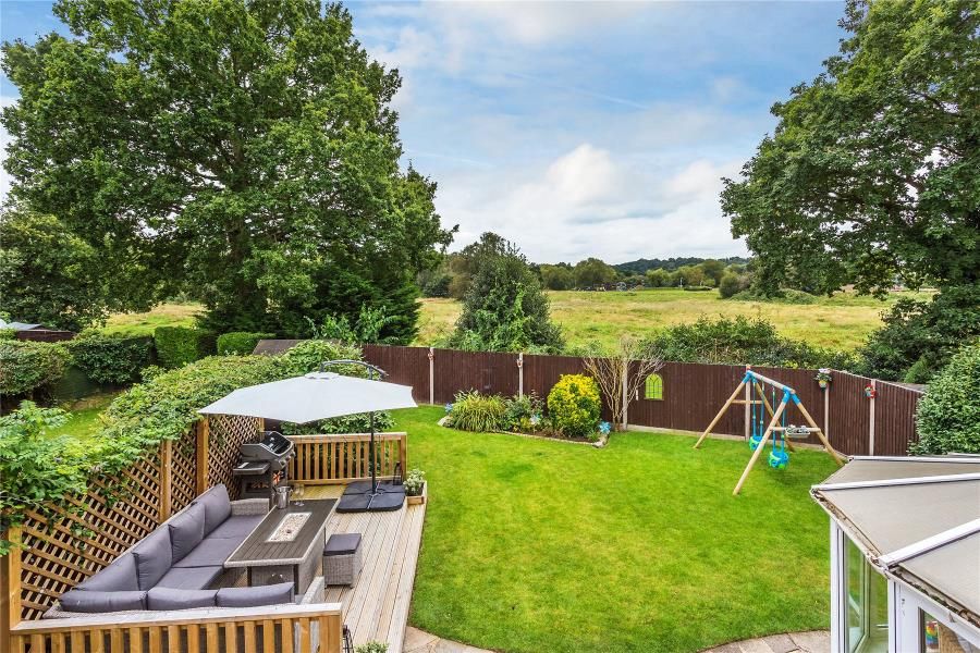 Property photo 2 of 19