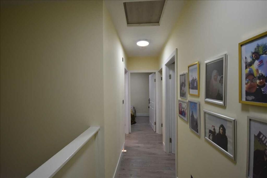 Property photo 2 of 20 50334_Ohb9000091_Img_18_0000.Jpeg