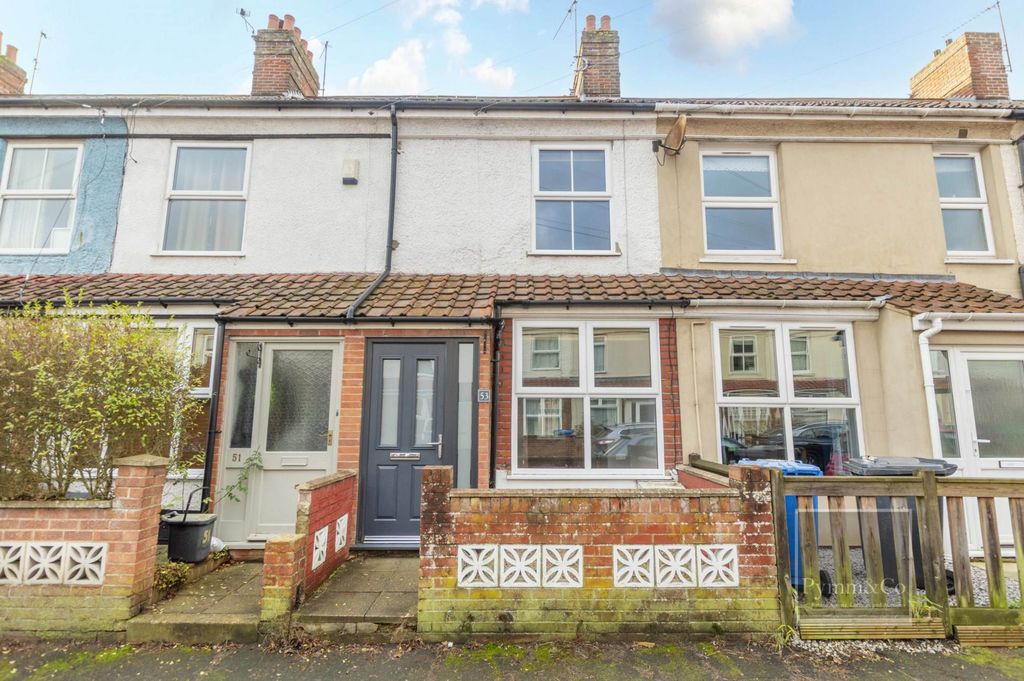 Property photo 1 of 15