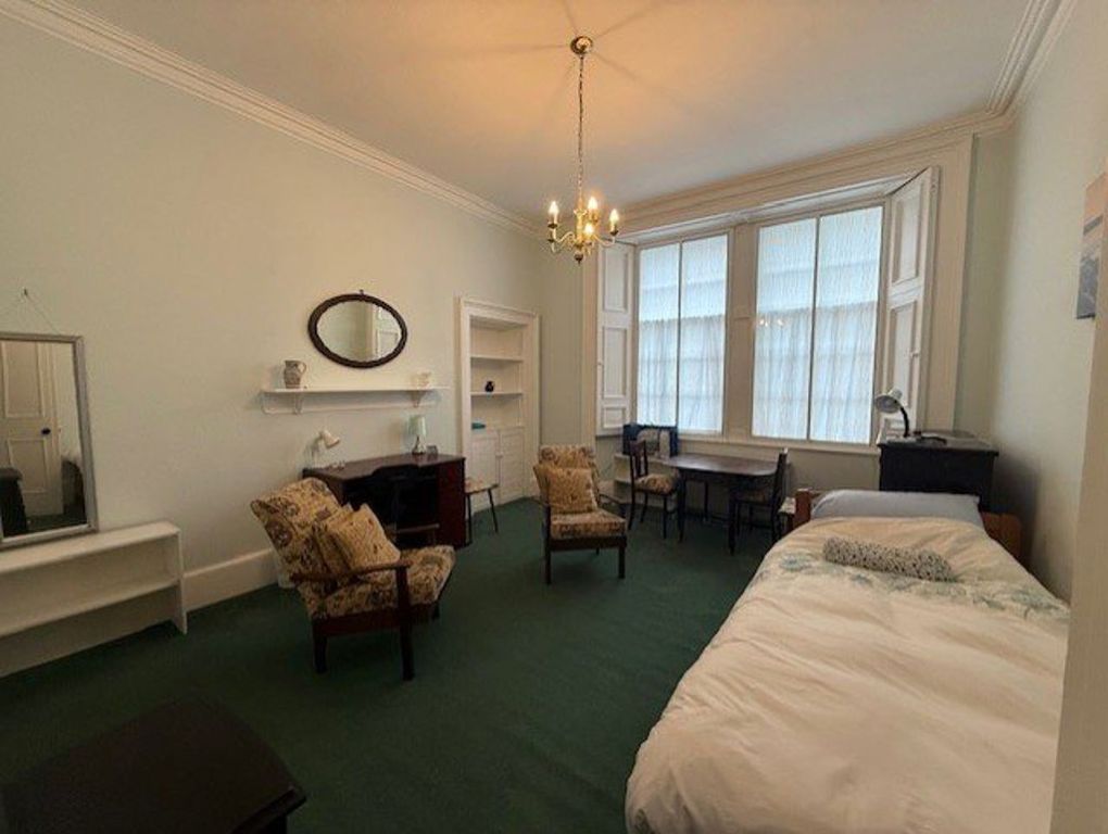 Property photo 2 of 4