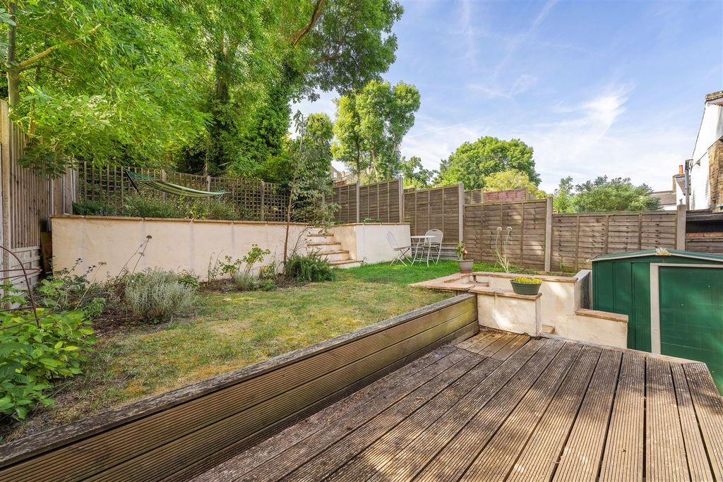 Property photo 1 of 14 Knollys Road-13.Jpg