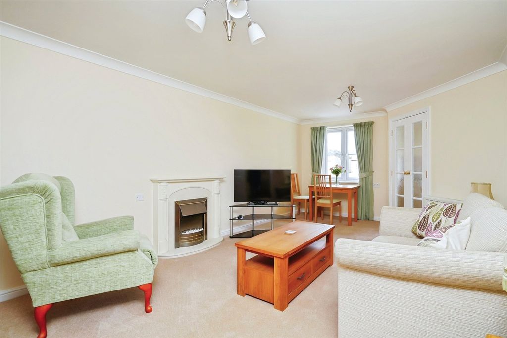 Property photo 2 of 13 Living Room