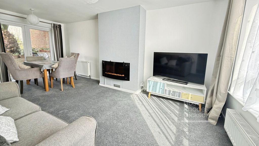 Property photo 2 of 15 Living Room