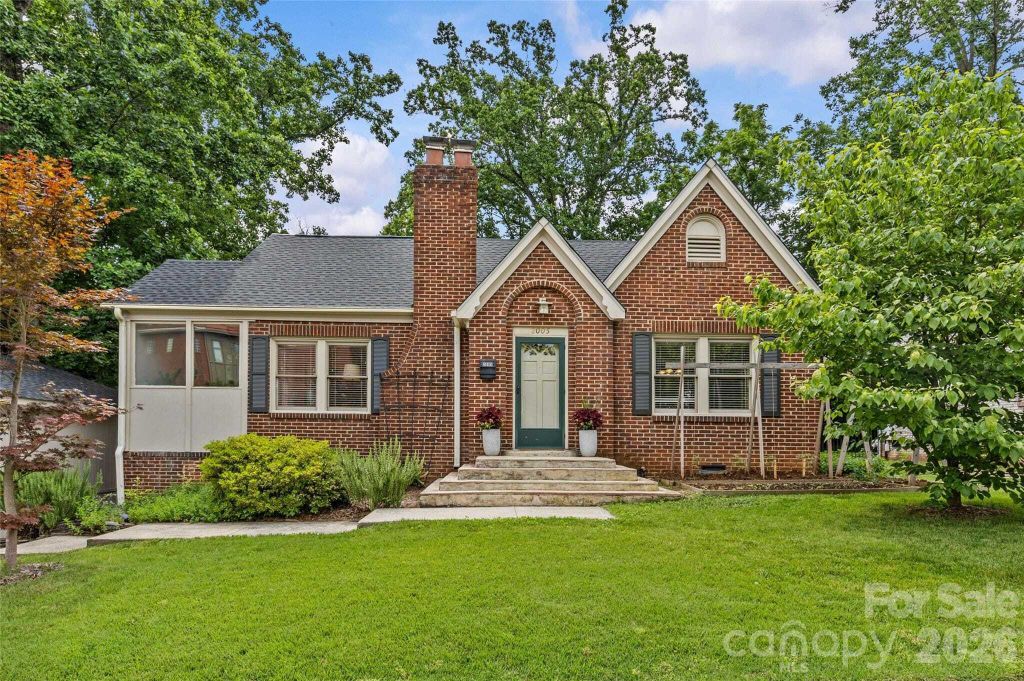 Property photo 1 of 35