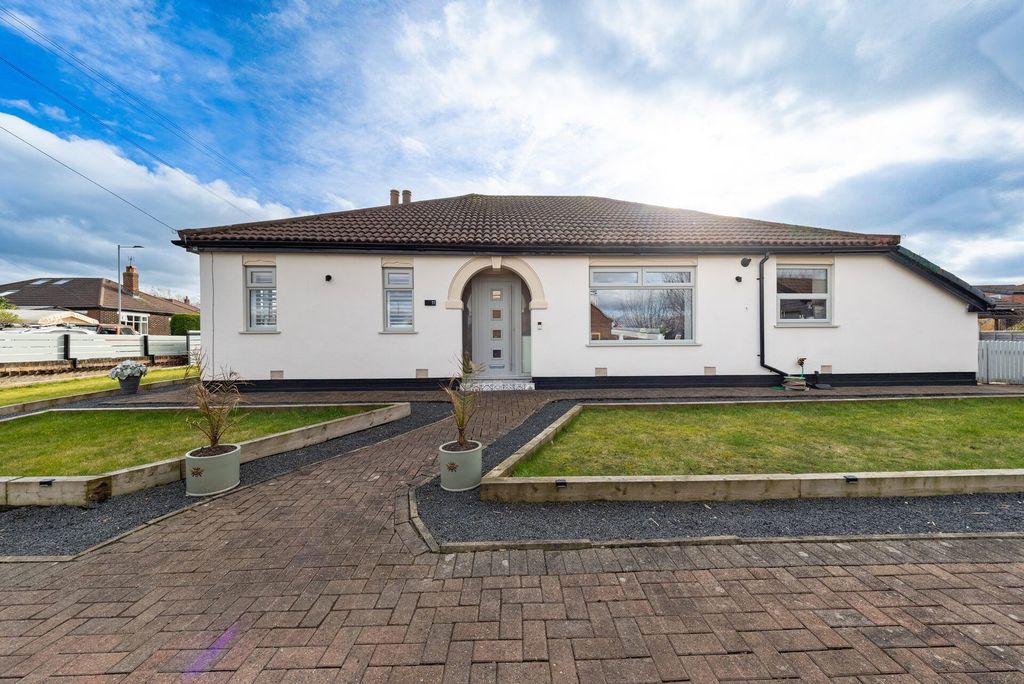 Property photo 1 of 34