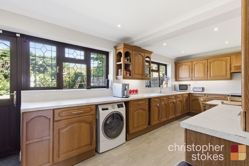 Property photo 3 of 20 5083597