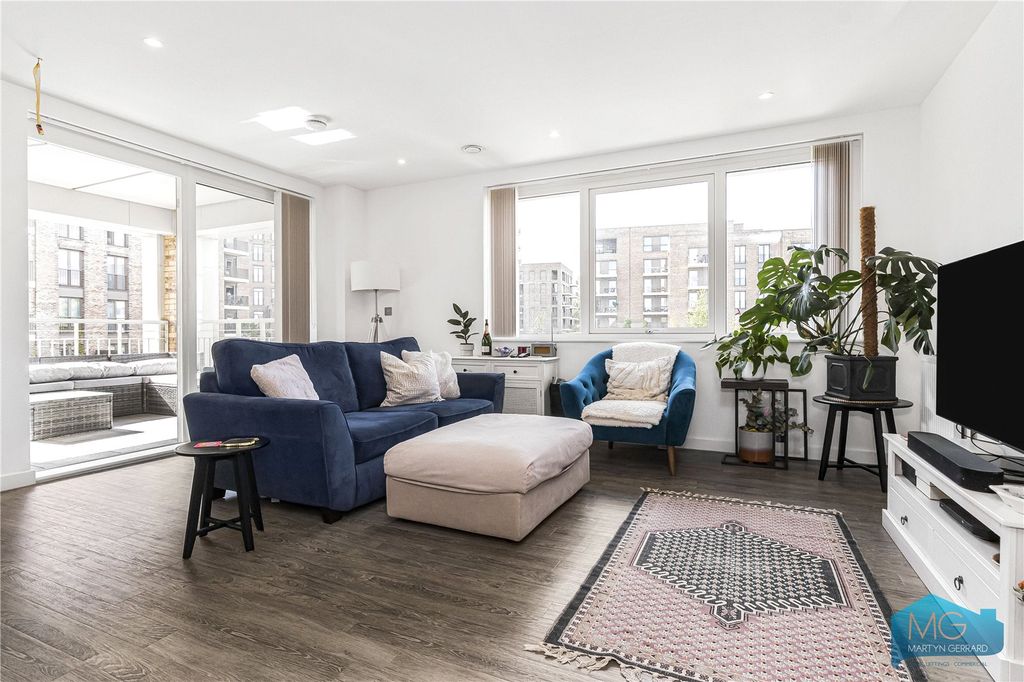 Property photo 2 of 12 Picture No. 37