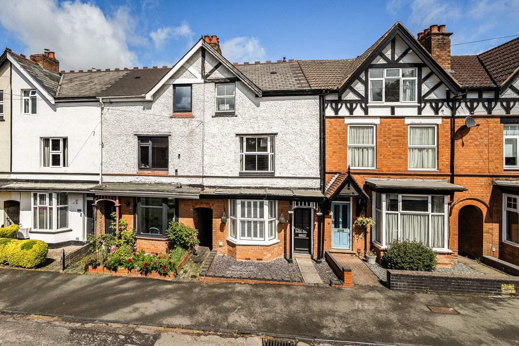 Property photo 1 of 17