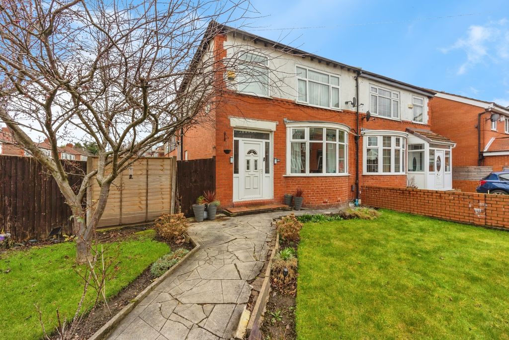 Property photo 1 of 22 Pbox-Img.Jpg