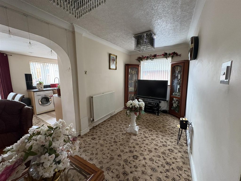 Property photo 3 of 14 Img_9723.Jpeg