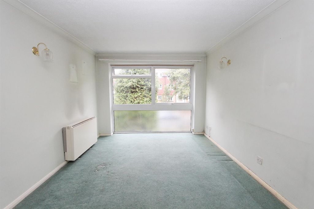 Property photo 2 of 10 Img_0010.Jpg