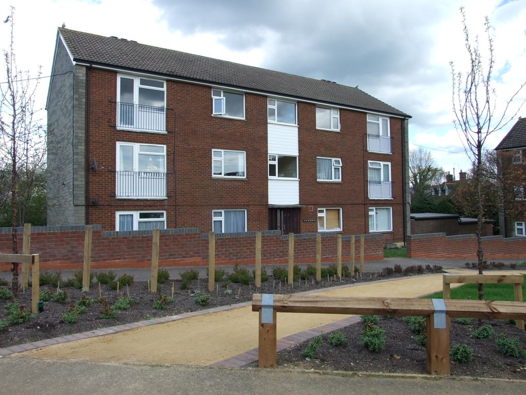 Property photo 1 of 7