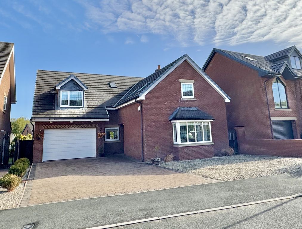 Property photo 3 of 39 Img_3451