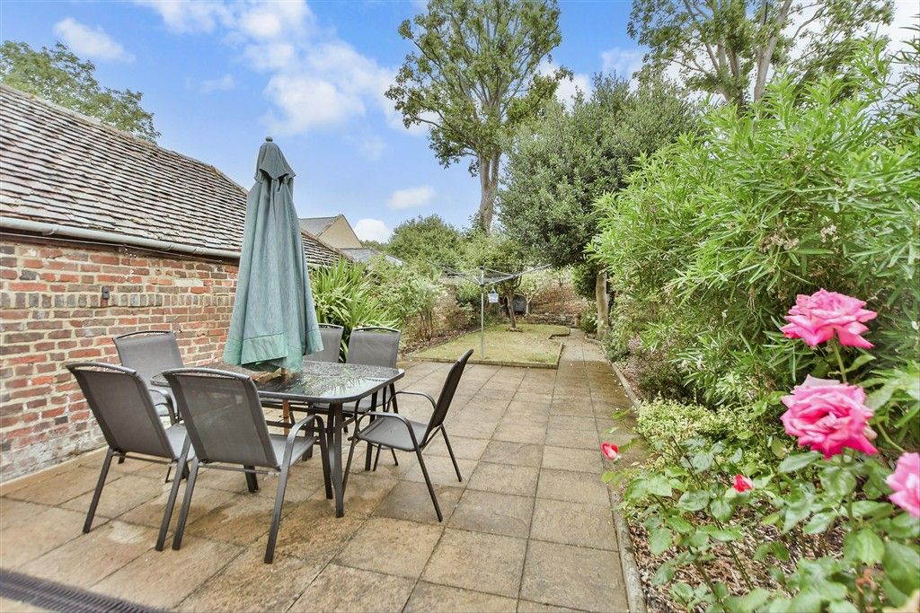 Property photo 1 of 17 Rear Garden