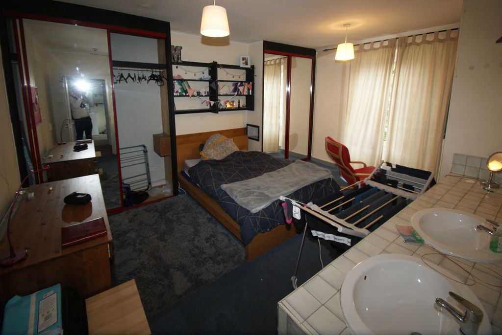 Property photo 2 of 2 113d Pembroke Road 1