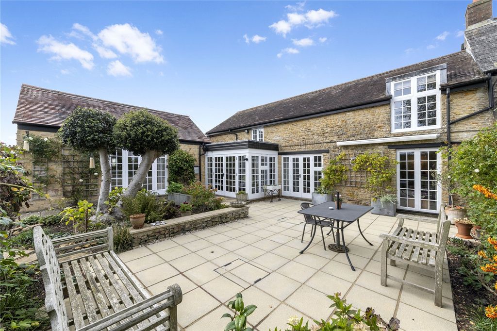 Property photo 1 of 19 Picture No. 10