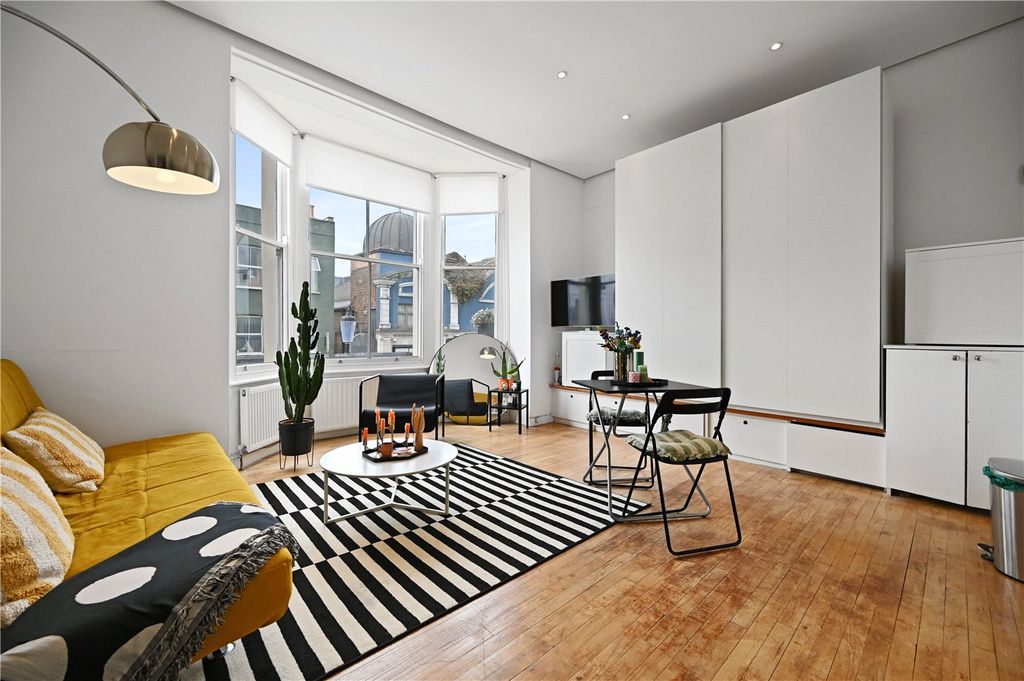 Property photo 1 of 8 Picture No. 12