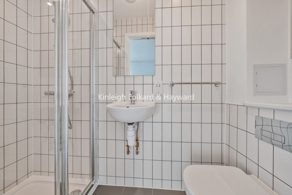 Property photo 3 of 21 4c7627Fd-81Fe-4c46-8