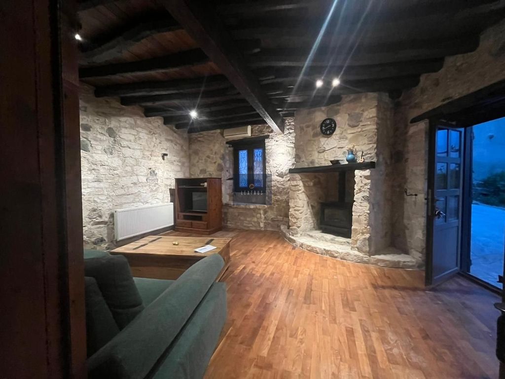 Property photo 3 of 26