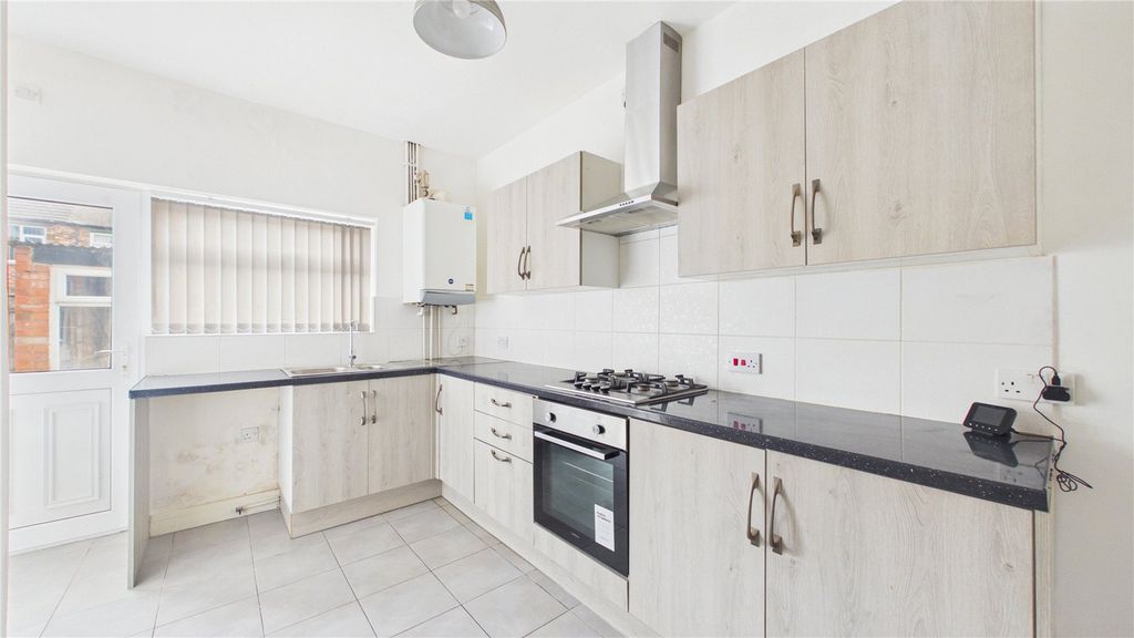 Property photo 3 of 9 Picture No. 04