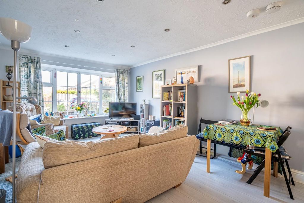 Property photo 3 of 12 Living Room