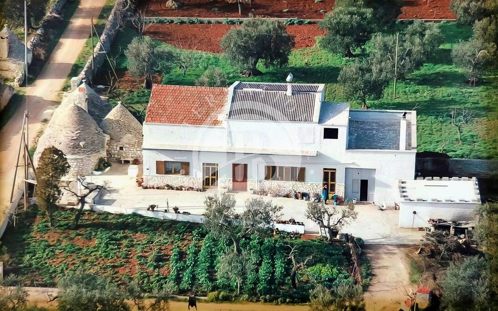 Property photo 2 of 19