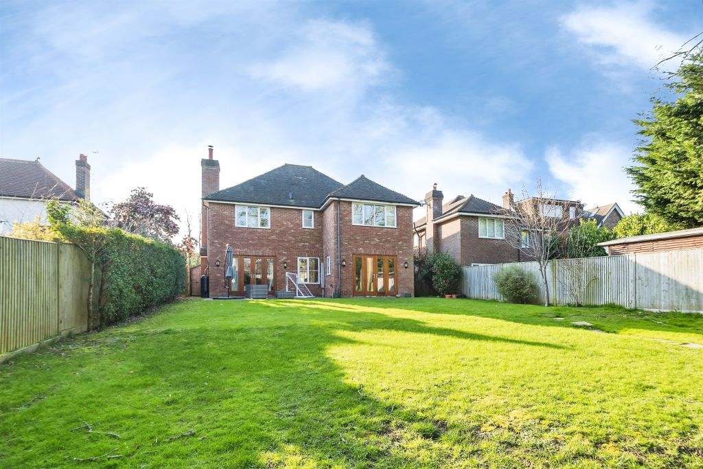 Property photo 1 of 19