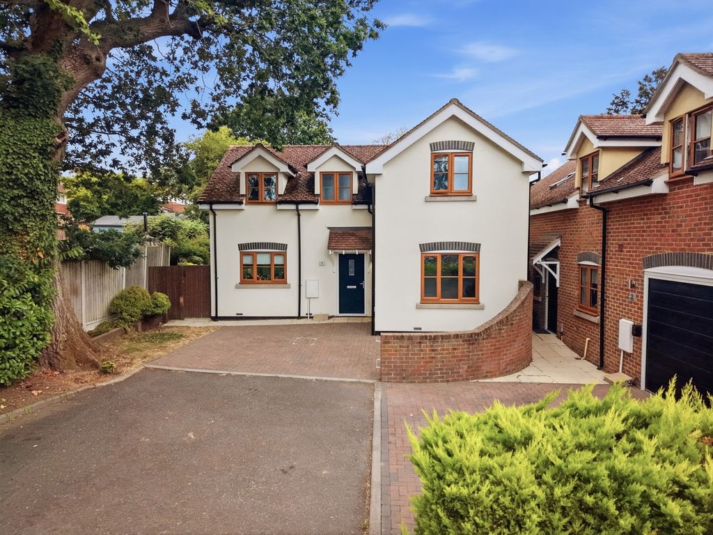 Property photo 1 of 16