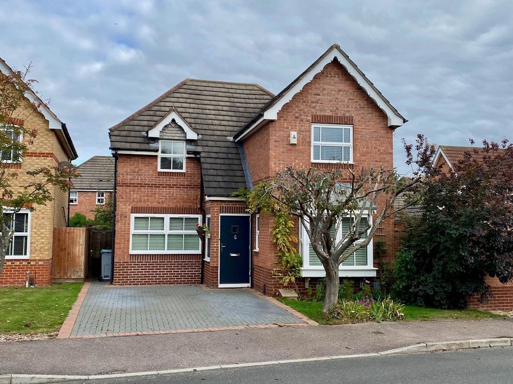 Property photo 1 of 24 Front 8 Marston 2