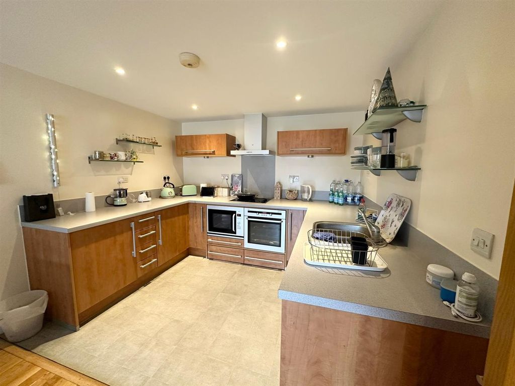 Property photo 2 of 8 Whatsapp Image 2024-09-25 At 11.52.01 Am (2).Jpeg