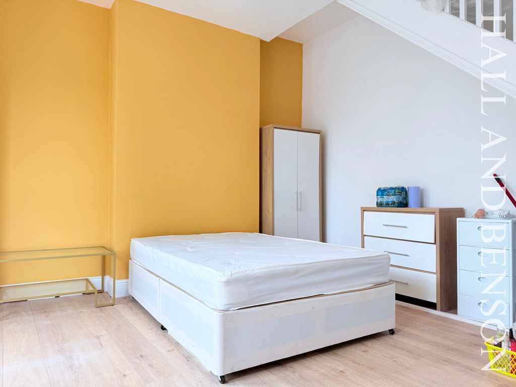 Property photo 1 of 6 Image