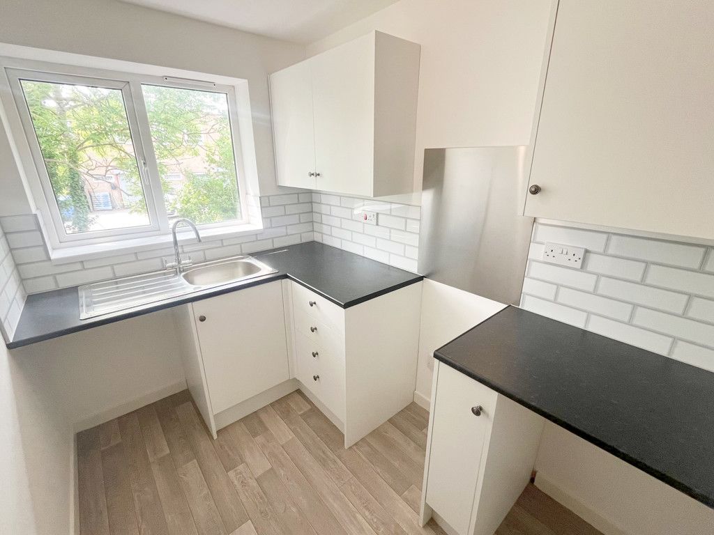 Property photo 2 of 7 Photo 15