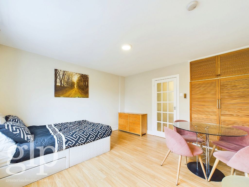 Property photo 1 of 10 3614131