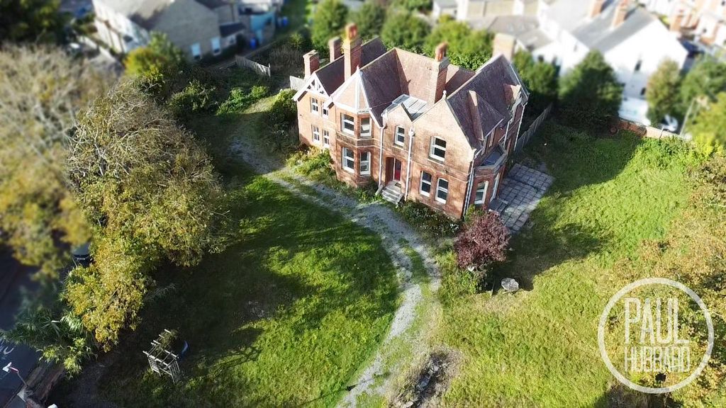 Property photo 1 of 26 Image00003.Jpg