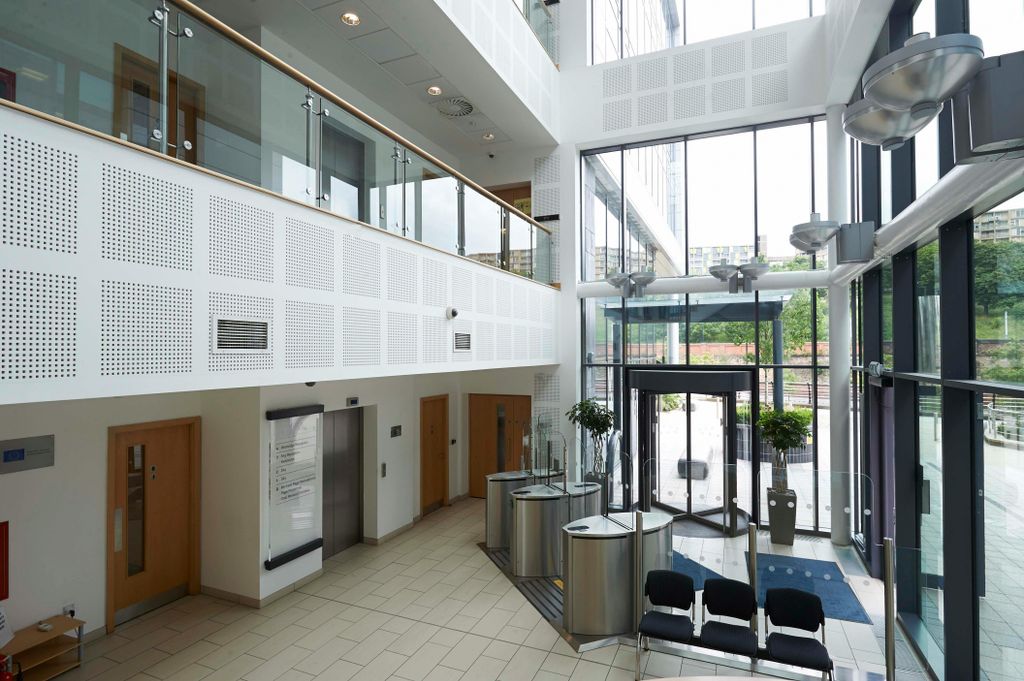 Property photo 3 of 11 48443-132.Jpg