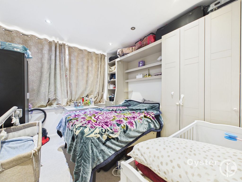 Property photo 3 of 6